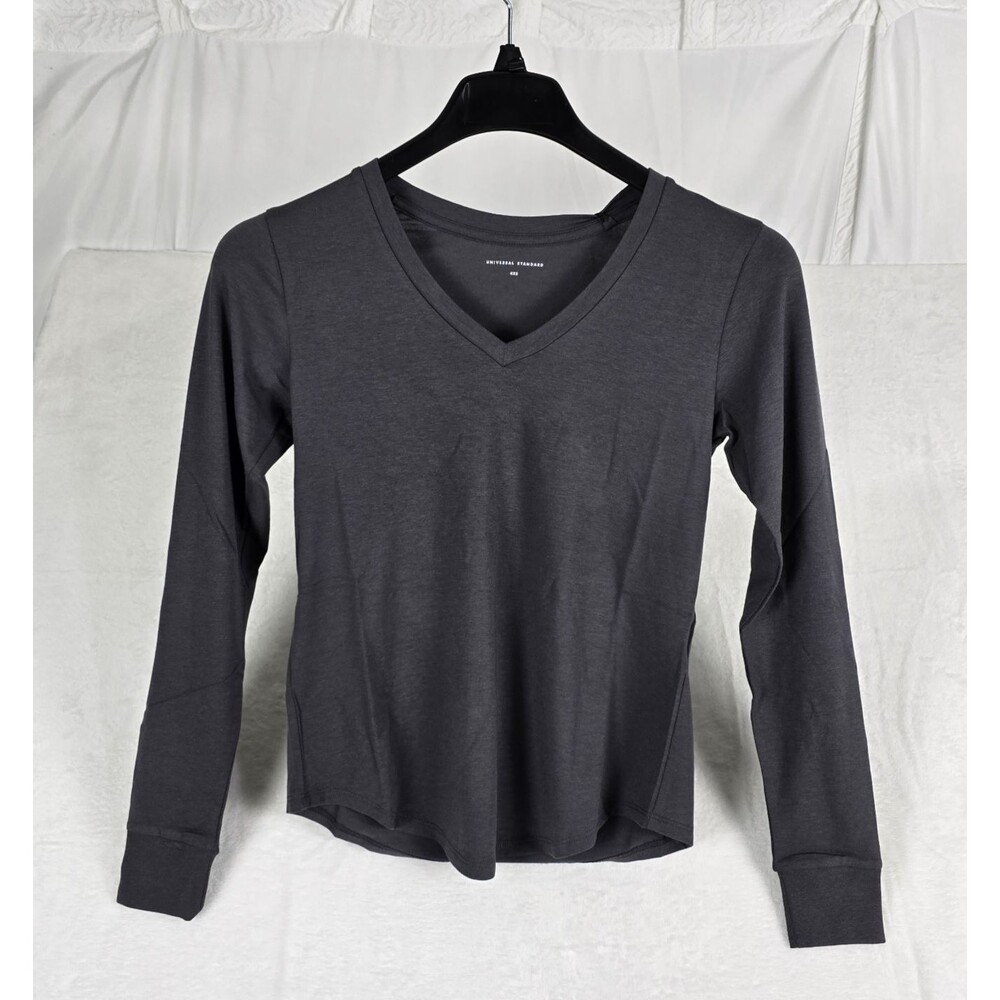 Universal Standard Long Sleeve T-Shirt Women 4XS Gray Cotton Blend V-Neck Casual